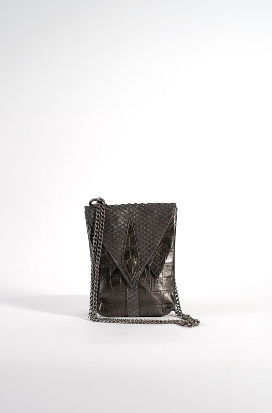 Luxury handcrafted small grey leather bag, artisan fashion design from Linda Ibiza.