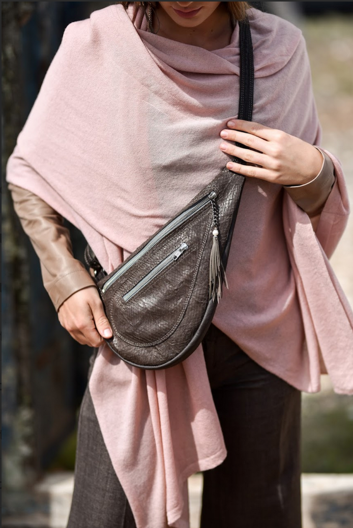 Dark brown handmade leather sling style bag - left or right side options Linda Ibiza Design