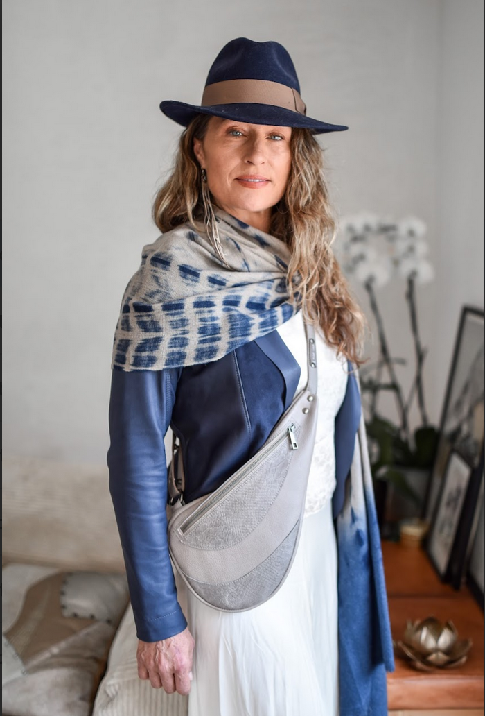 Grey handmade leather sling style bag - left or right side options Linda Ibiza Design