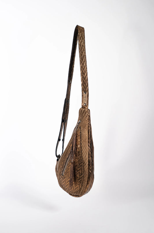 Homemade Leather Slingbag shiny camel - left or right side options